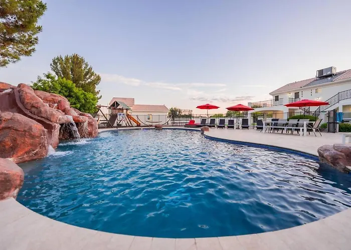 Lefairview Chateau- Pickleball Heated Pool Jacuzzi Gilbert